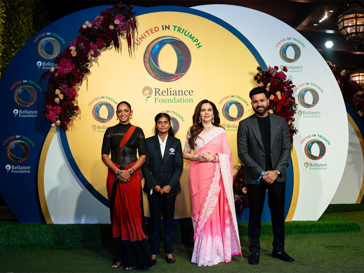 Reliance_20Foundation_20to_20honour_20the_20country_20national_20cricket_20teams__20_282_29.jpg 2
