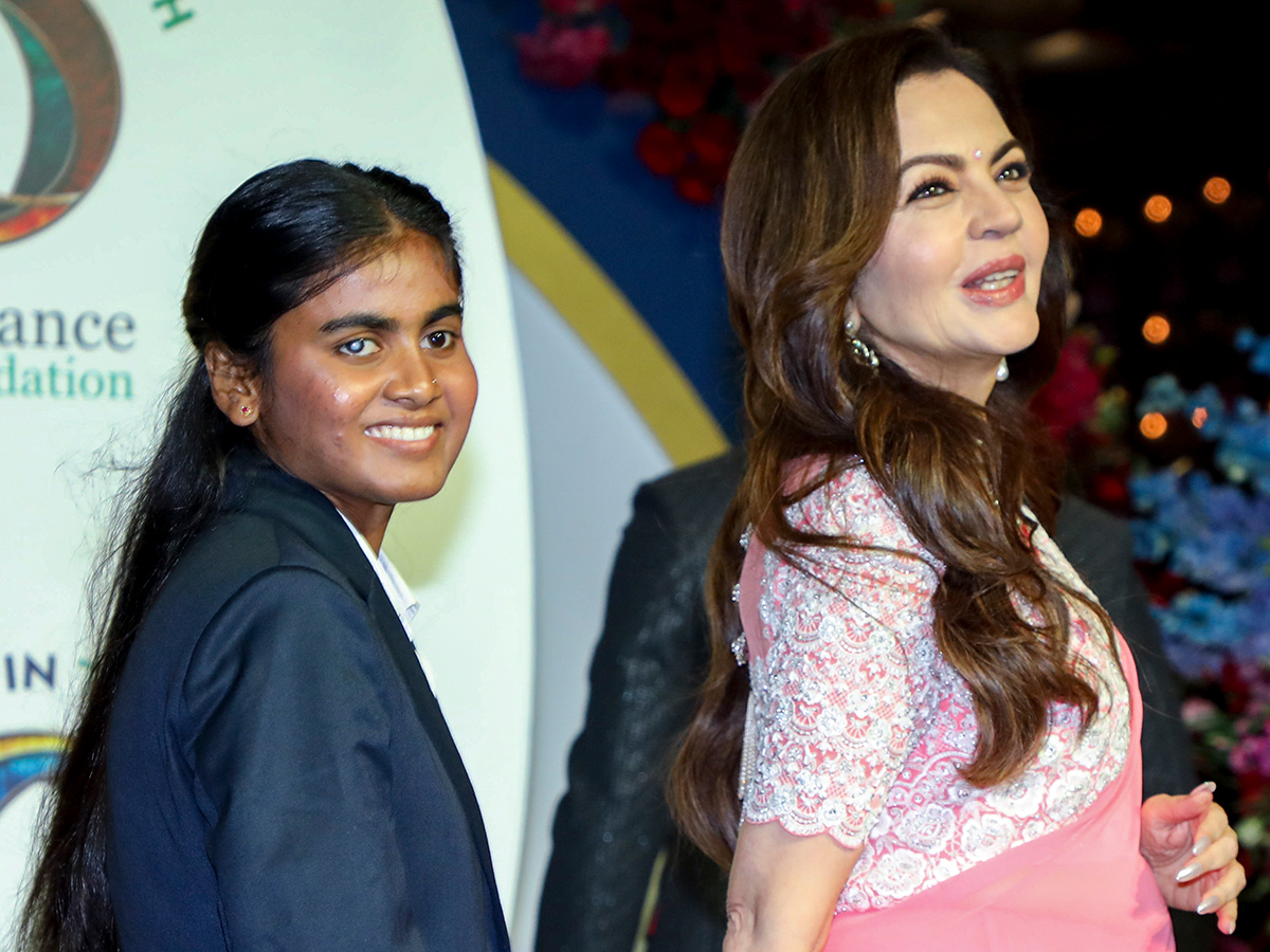 Reliance_20Foundation_20to_20honour_20the_20country_20national_20cricket_20teams__20_288_29.jpg 8