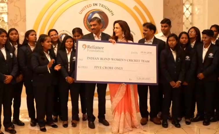 nita-ambani_0.jpg