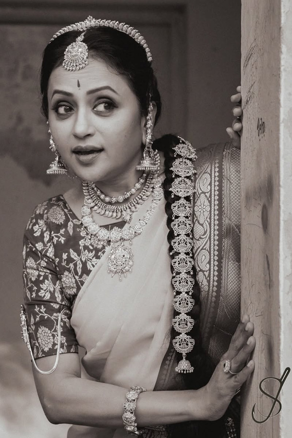 Anchor_20Suma_20In_20Mayabazar_20Savitri_20look_20Photos_20_287_29.jpg 8