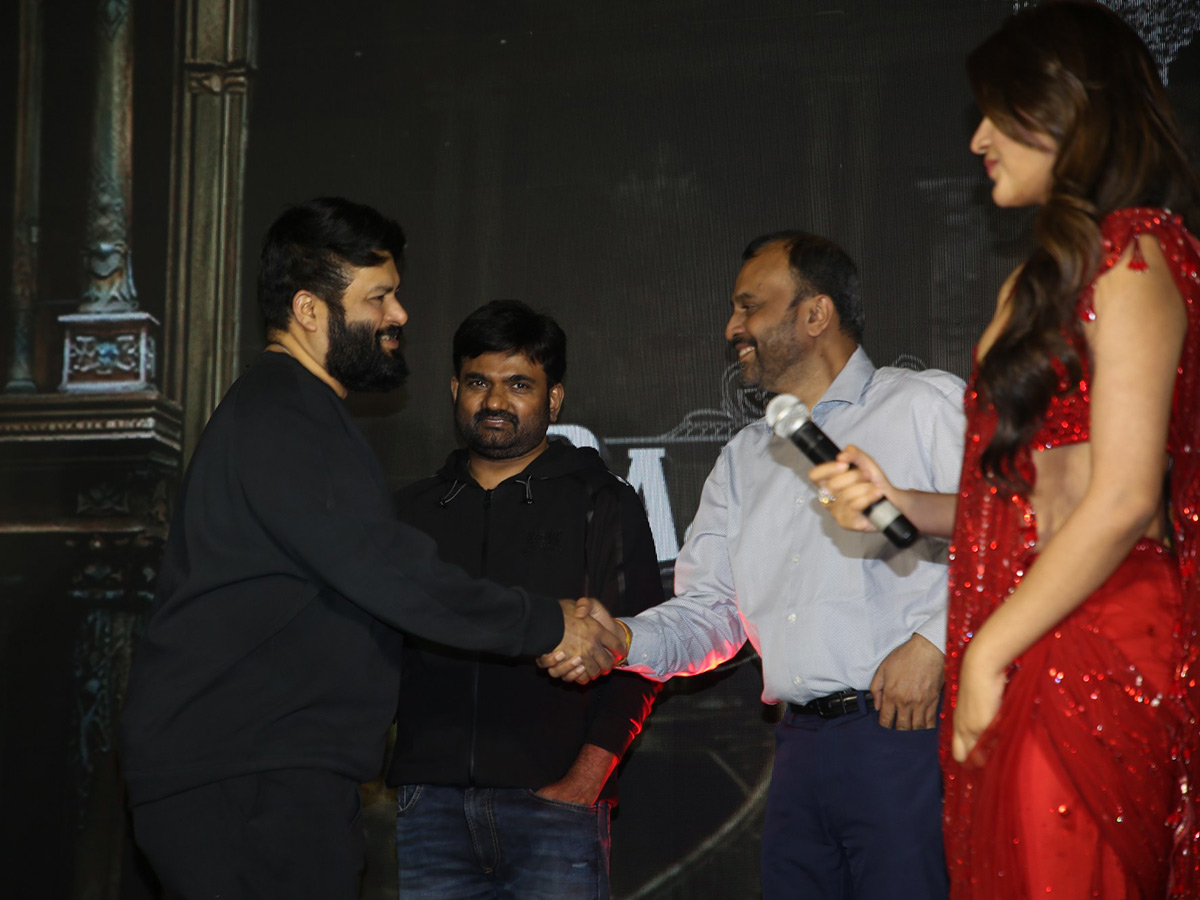 Prabhas_20The_20Raja_20Saab_20Release_20Movie_20Press_20Meet_20Photos__20_2813_29.jpg 13