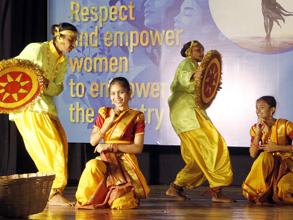 Women_20Fest_20Celebrated_20Grandly_20in_20Vijayawada__20_288_29.jpg 8