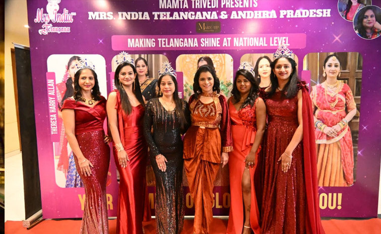 Telangana_20queens_20shine_20in_20Mrs_20India_20competition_20Photos_20_282_29.jpg 1