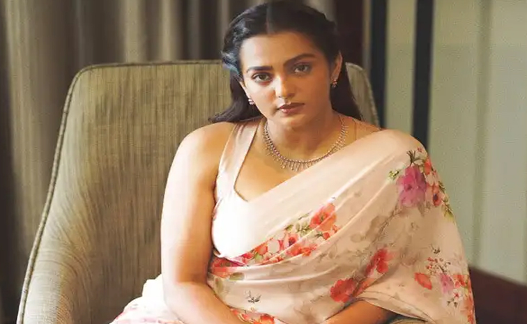parvathi.jpg