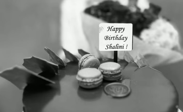 Nithiin_20celebrates_20his_20wife_20Shalini_20birthday_20with_20love_20and_20smiles_20Photos_20_2810_29.jpg 10