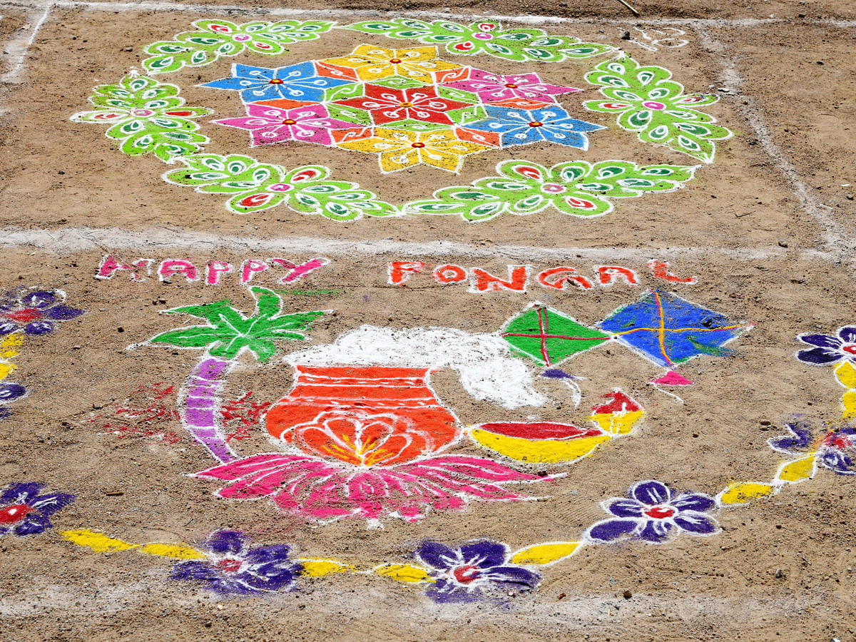 Sakshi_20Sankranthi_20Rangoli_20Competition_20at_20Hyderabad_20Photos_20_2875_29.jpg 26