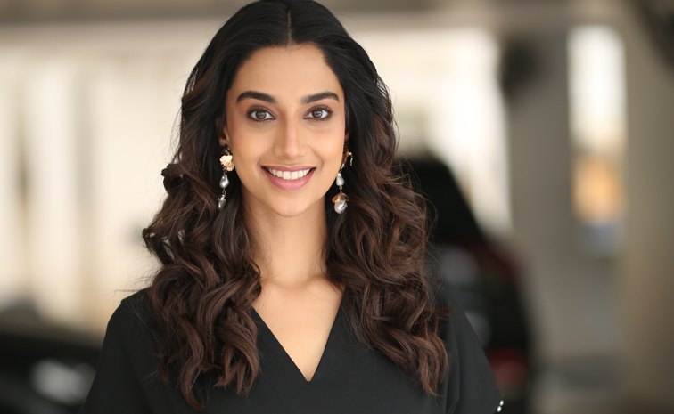 meenakshi_0.jpg