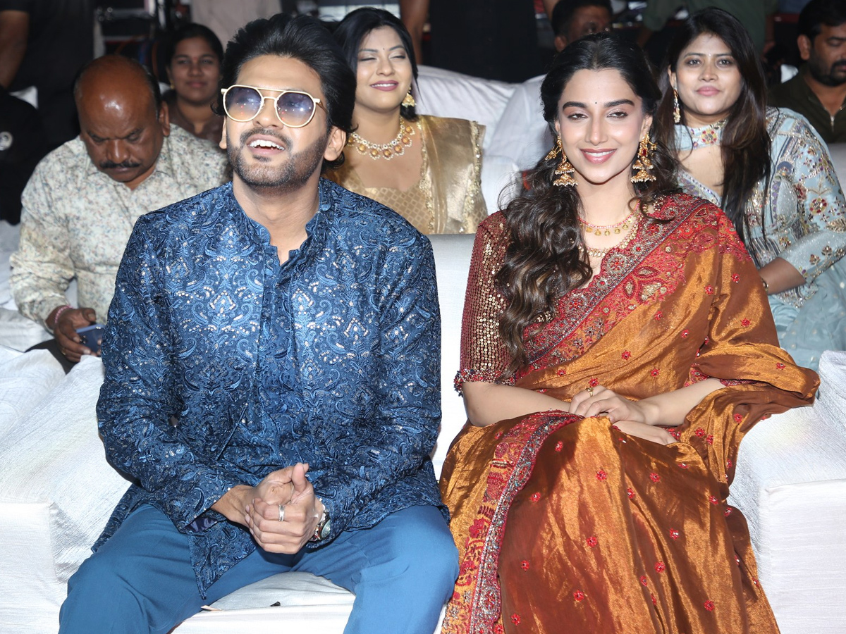 Anaganaga_20Oka_20Raju_20Pre_20Release_20Event_20Photos_20_2832_29.jpg 33