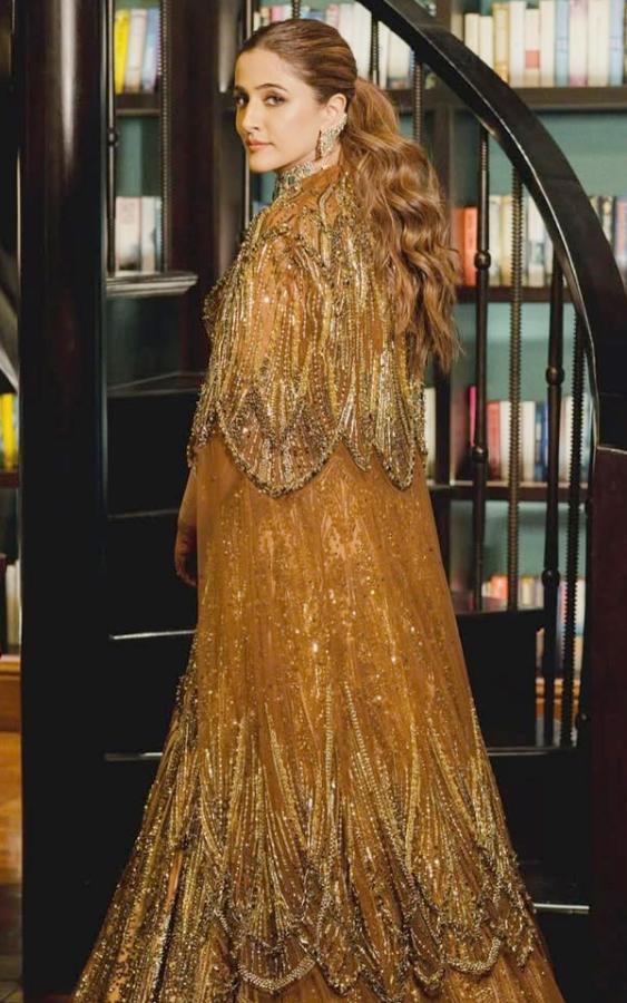 Nupur_20Sanon_20wedding_20lehenga_20Hid_20A_20special_20Tribute_20for_20Stebin_20Ben_20Photos_20_2812_29.jpg 13