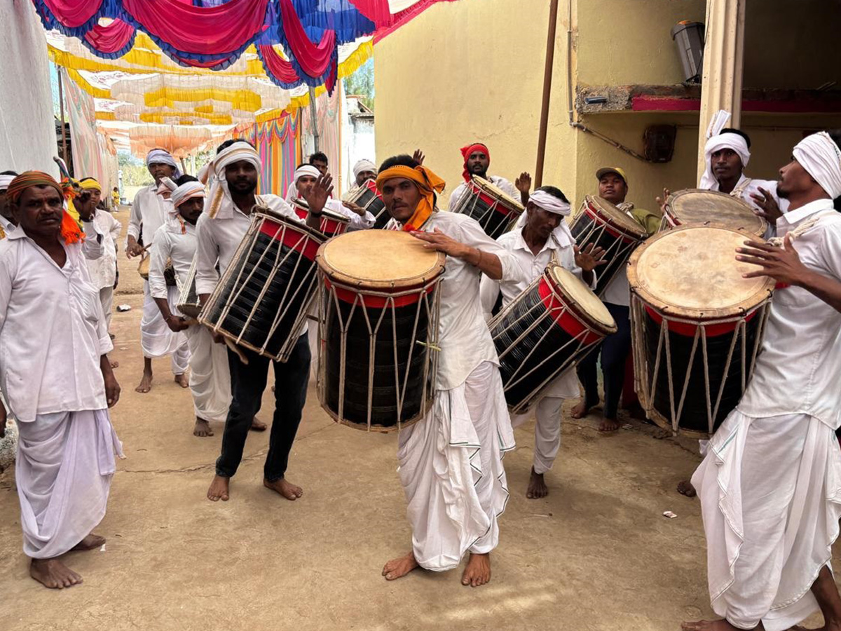 Tribal_20Festival_20Nagoba_20Jatara_20Begins_20Grandly_20Photos__20_2813_29.jpg 13