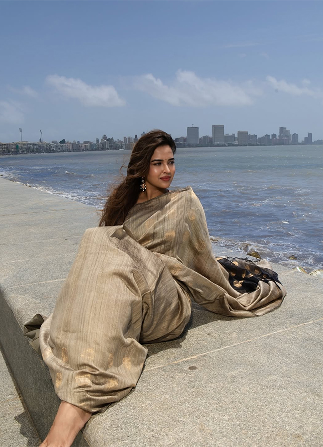 Tollywood_20Actress_20Pujita_20Ponnada_20HD_20Viral_20Photos__20_2820_29.jpg 20