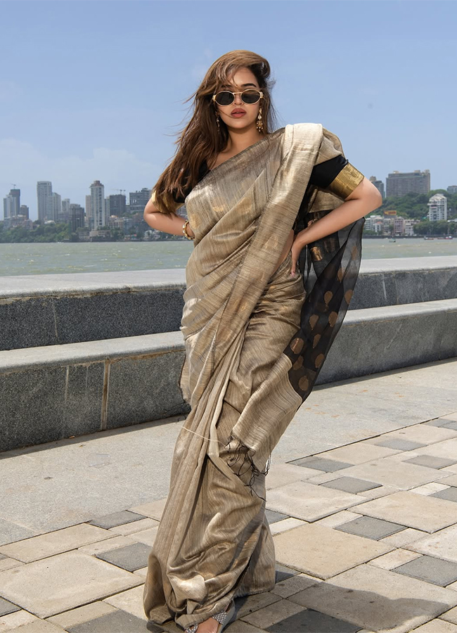Tollywood_20Actress_20Pujita_20Ponnada_20HD_20Viral_20Photos__20_282_29.jpg 2