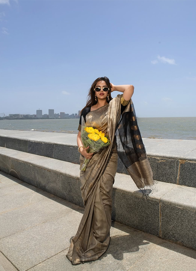 Tollywood_20Actress_20Pujita_20Ponnada_20HD_20Viral_20Photos__20_286_29.jpg 6