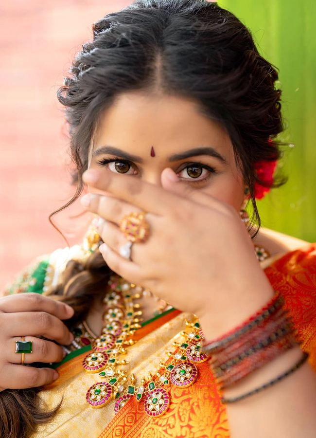 poorna15.jpg 16