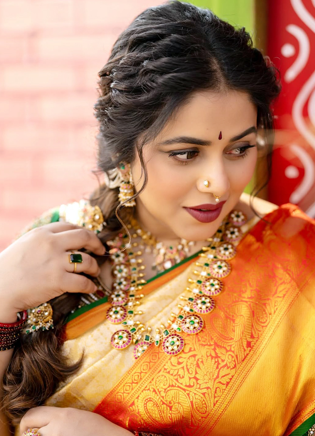 poorna2.jpg 3