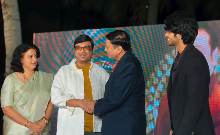 Actor_20Naresh_20Birthday_20celebrations_20Photos_20_2826_29.jpg 27