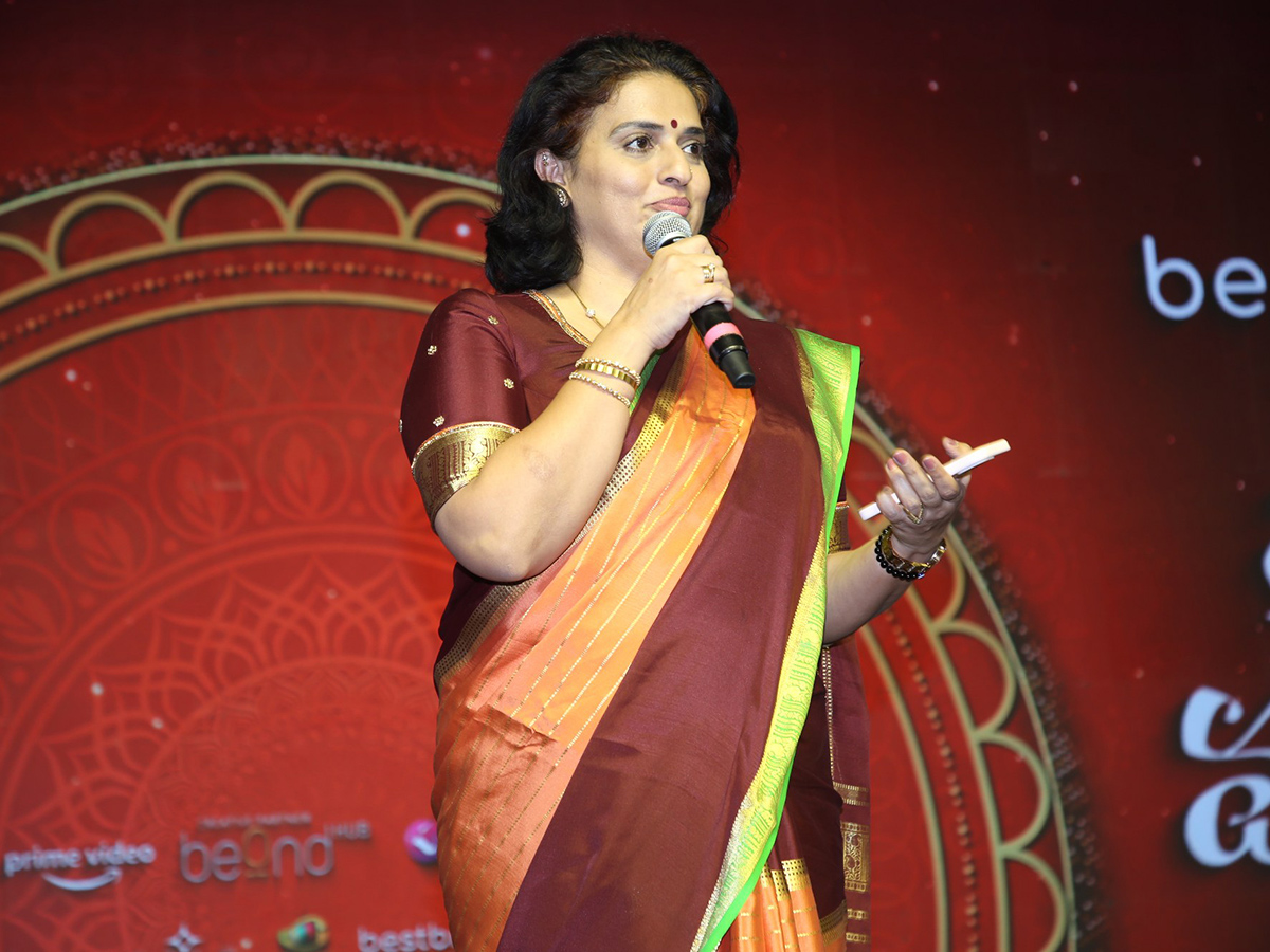 Nari_20Nari_20Naduma_20Murari_20Movie_20Grand_20Success_20Meet_20Pics__20_2814_29.jpg 14