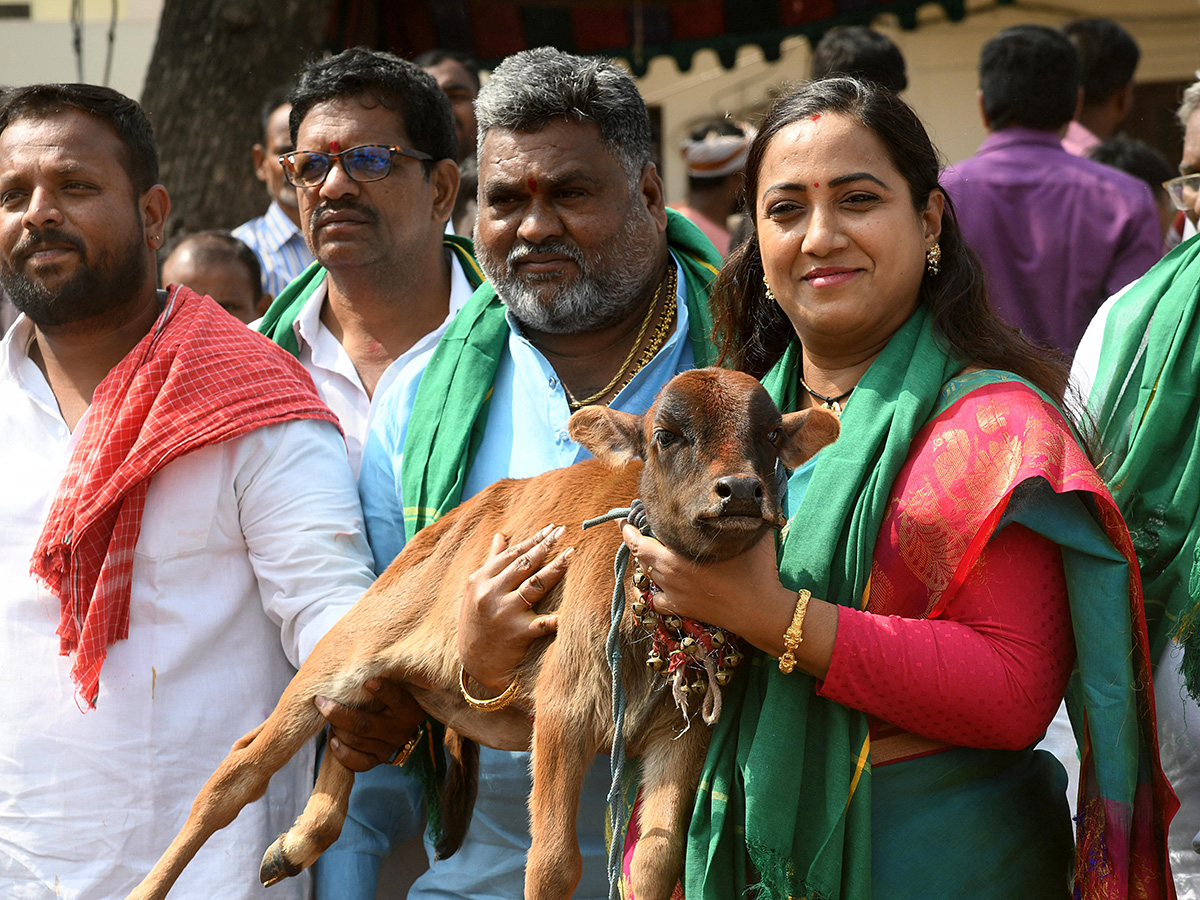 Animal_20Fest_20_28Pashu_20Sankranthi_29_20in_20Narsingi_20at_20Hyderabad__20_289_29.jpg 9