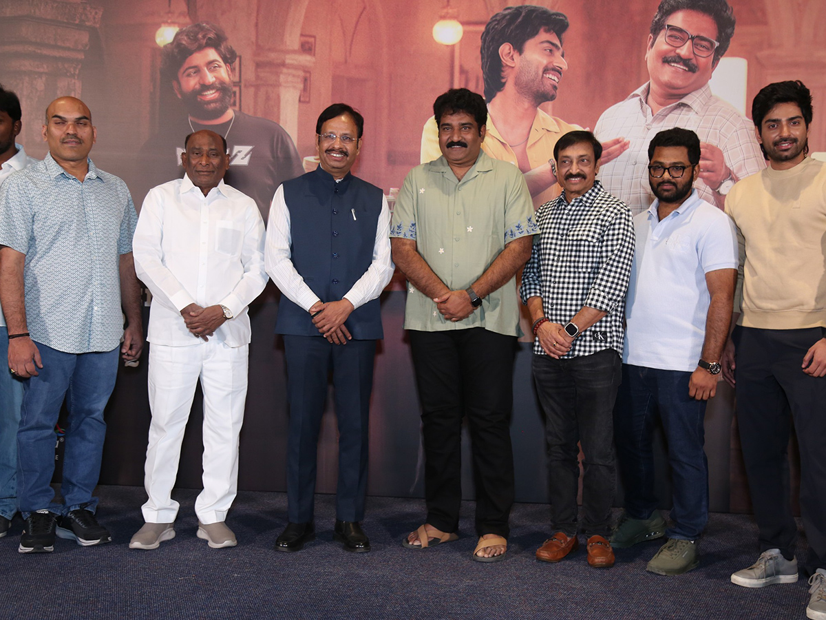 Chai_20Wala_20Movie_20Title_20Song_20Launch_20Photos__20_287_29.jpg 7