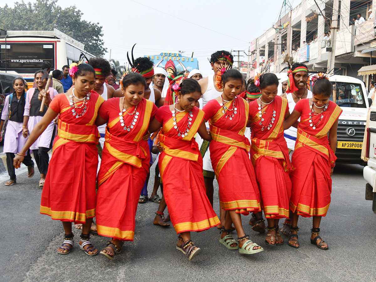 Srikakulam_20The_20procession_20was_20magnificent_20Photos__20_2821_29.jpg 21