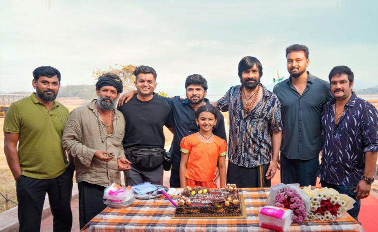 Mass_20Maharaj_20Ravi_20Teja_20Birthday_20Celebration_20Photos_20_282_29.jpg 3