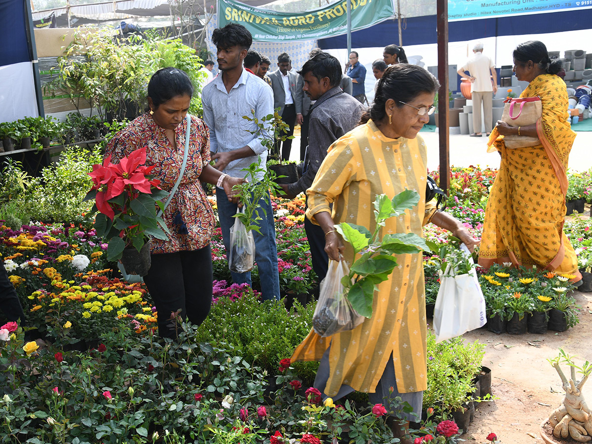 Nursery_20Mela_20At_20Hyderabad_20IMAX_20Grounds_20Showcases_20Wide_20__20_2812_29.jpg 12