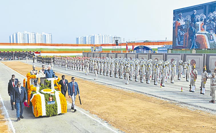 PARADE.jpg