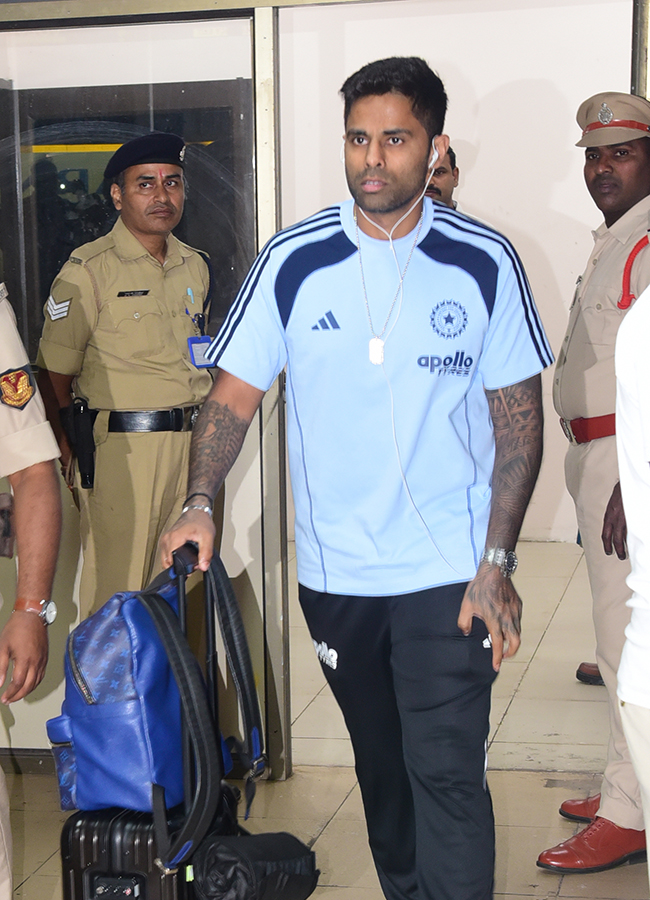 India_20and_20New_20Zealand_20_20fourth_20T20_20cricket_20match_20in_20Visakhapatnam__20_2822_29.jpg 22
