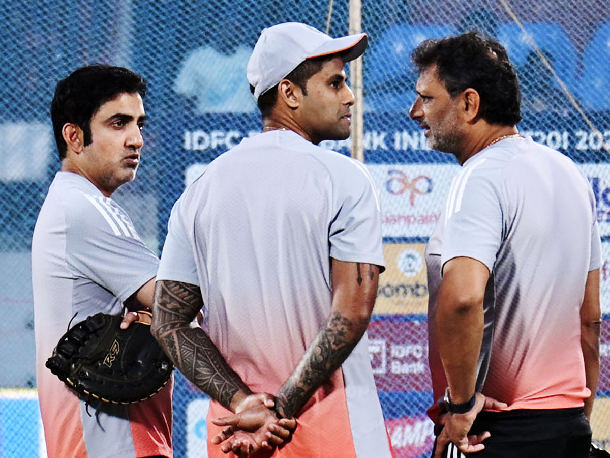 India_20and_20New_20Zealand_20_20fourth_20T20_20cricket_20match_20in_20Visakhapatnam__20_286_29.jpg 6
