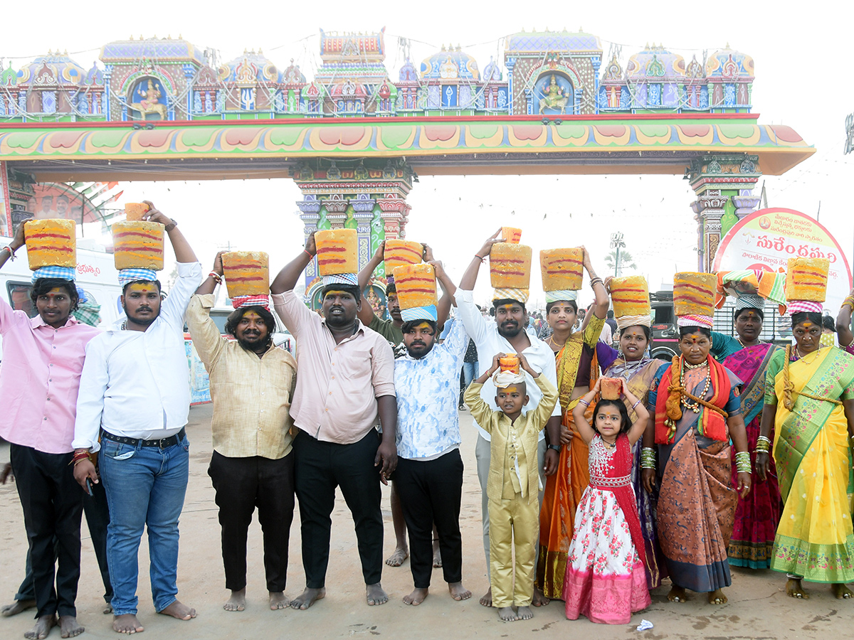 Sammakka_20Sarakka_20Medaram_20Maha_20Jatara_202026_20HD_20Photos__20_285_29.jpg 5