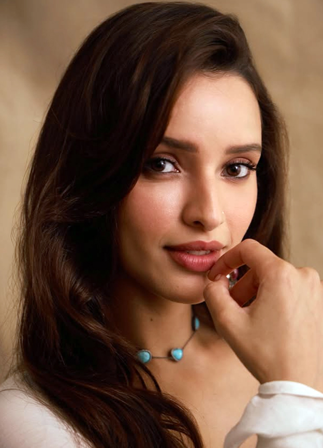 Tripthi_20dimri1.jpg 2