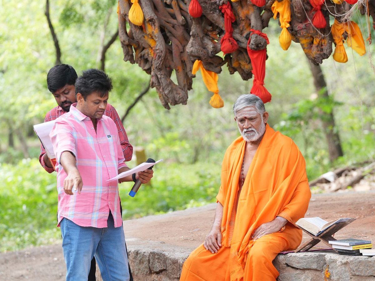 Hreem_20Movie_20HD_20Stills__20_284_29.jpg 4