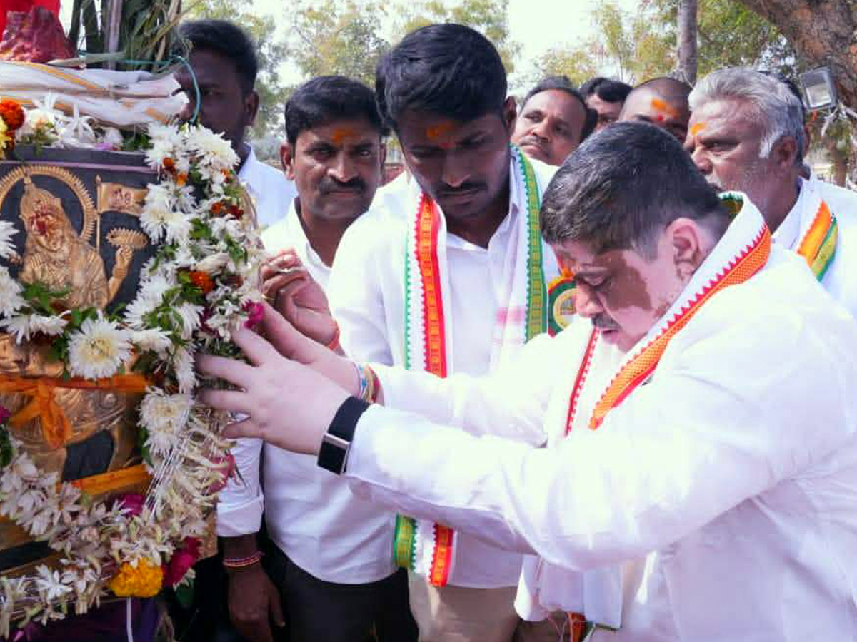 Medaram_20Samakka_20Saralamma_20Jatara_202026_20Photos_20_282_29.jpg 11