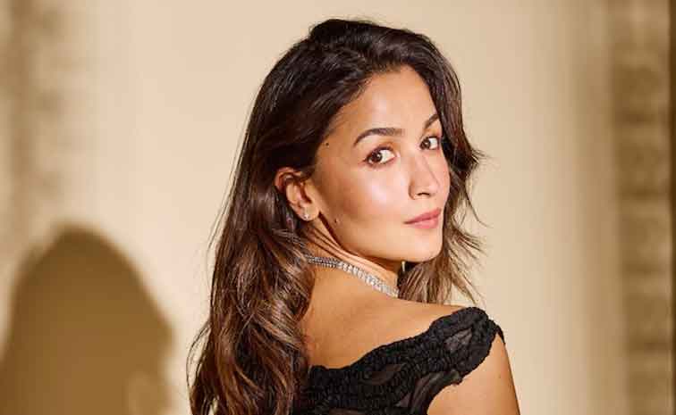 aliabhatt.jpg