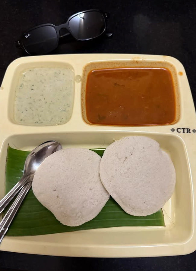 Rukmini_20vasanth2.jpg 3