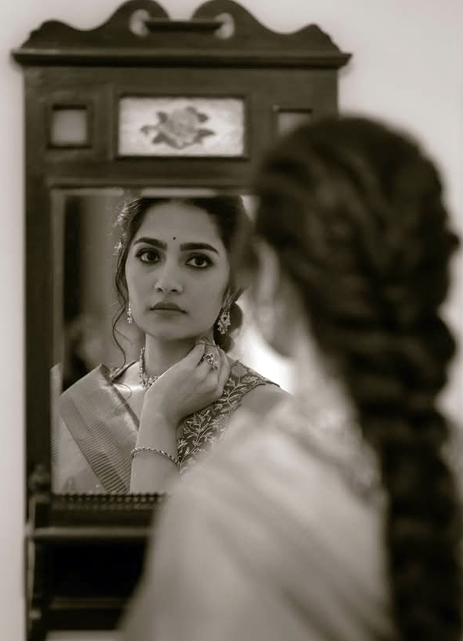 Rukmini_20vasanth7.jpg 8