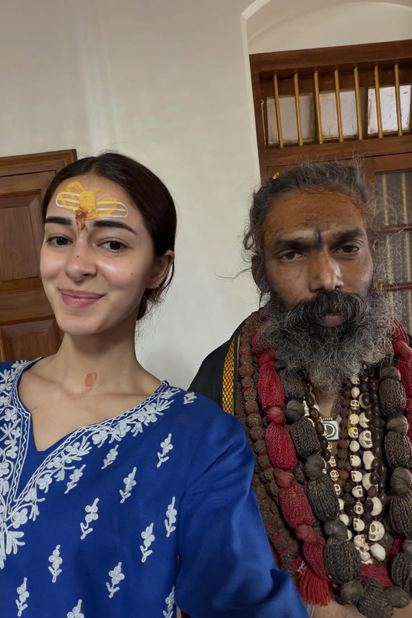 Actress_20Ananya_20Panday_20visits_20Trimbakeshwar_20Jyotirlinga_20Temple_20PHotos_20_288_29.jpg 9