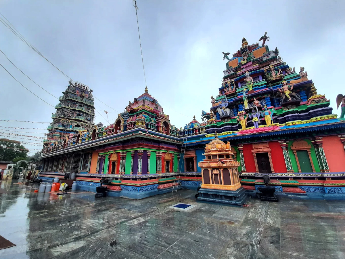 Sri_20Vasavi_20kanyaka_20parameswari_20temple_20Penugonda__20_281_29.jpg 1