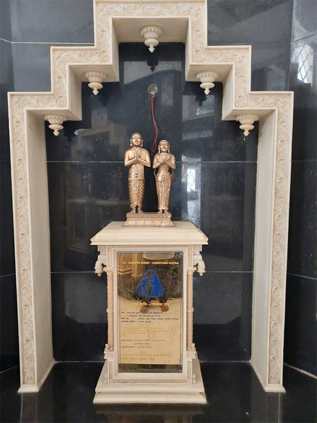 Sri_20Vasavi_20kanyaka_20parameswari_20temple_20Penugonda__20_286_29.jpg 6