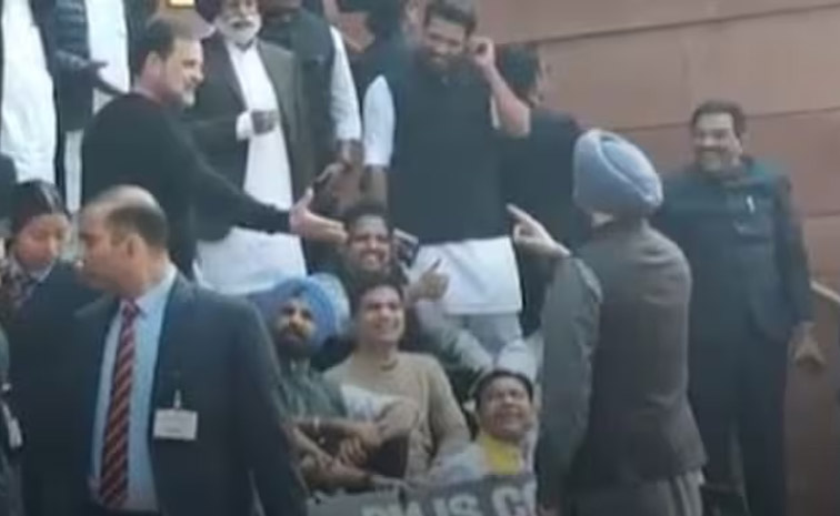 rahul.jpg