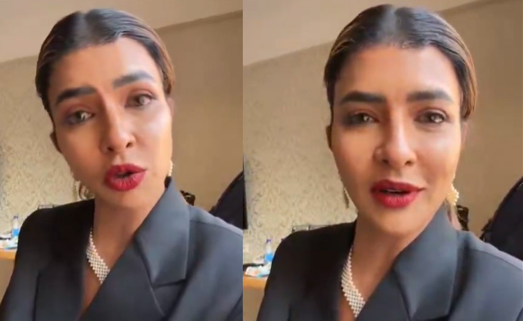 manchu-lakshmi.jpg