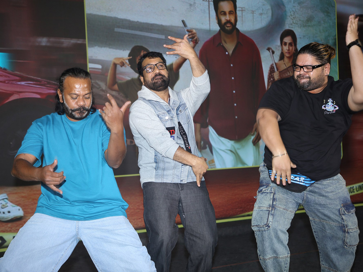 Sampradayini_20Suppini_20Suddapoosani_20Trailer_20Launch_20Event__20_288_29.jpg 8