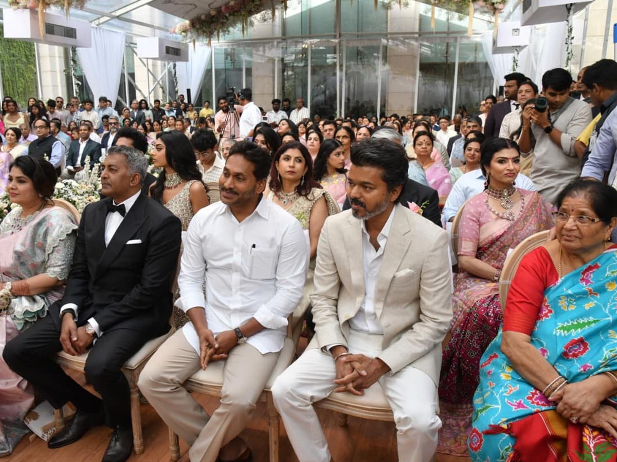 YS-Jagan_Vijay2.jpg 2
