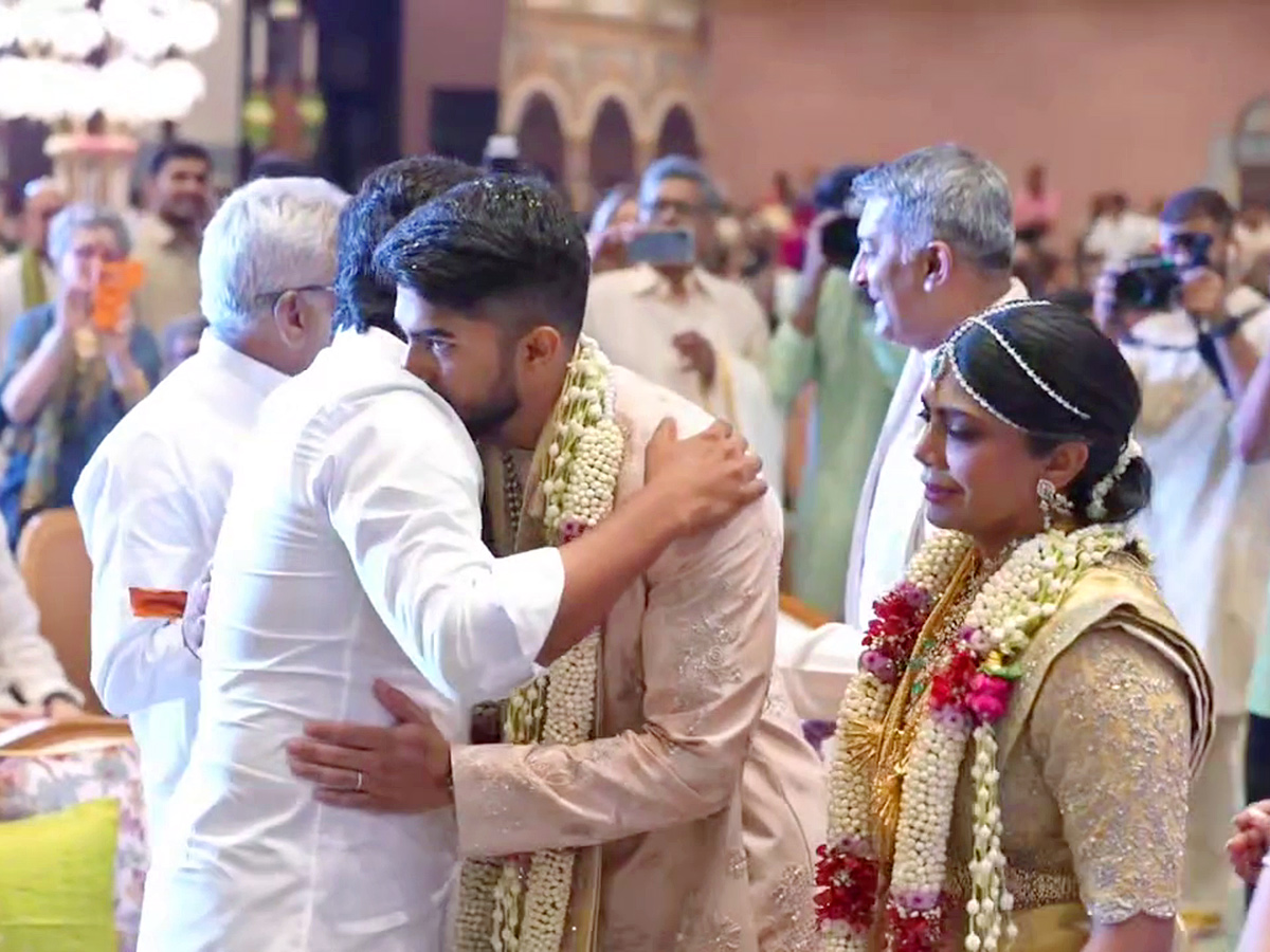 YS_20Jagan_20Attends_20Marriage_20At_20Chennai_20Hero_20Surya_20and_20Karthi_20__20_2822_29.jpg 22