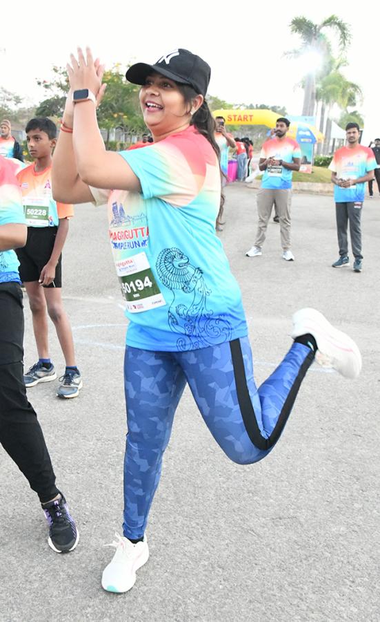 Yadagirigutta_20Temple_20Run_202026_20in_20Sakshi_20New__20_2813_29.jpg 13
