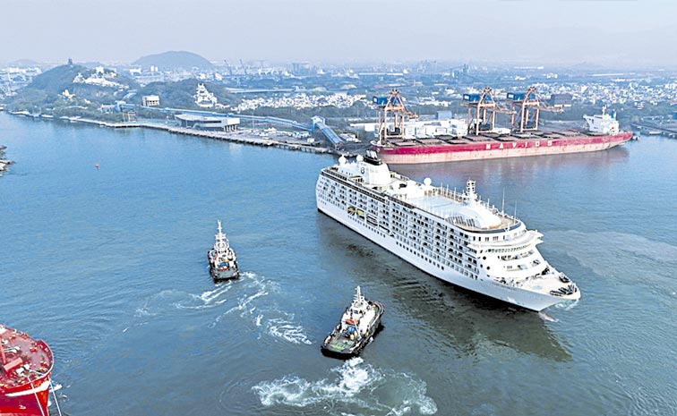 Cruise-Terminal.jpg