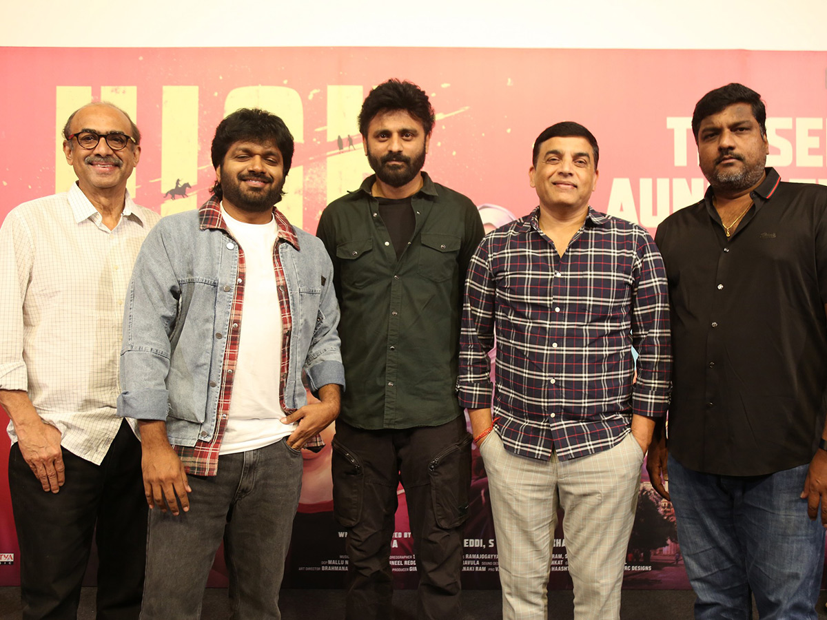 HIGH_20Movie_20Teaser_20Launch_20Event_20HD_20Photos__20_2812_29.jpg 12