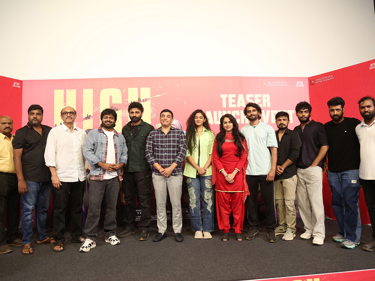 HIGH_20Movie_20Teaser_20Launch_20Event_20HD_20Photos__20_2813_29.jpg 13