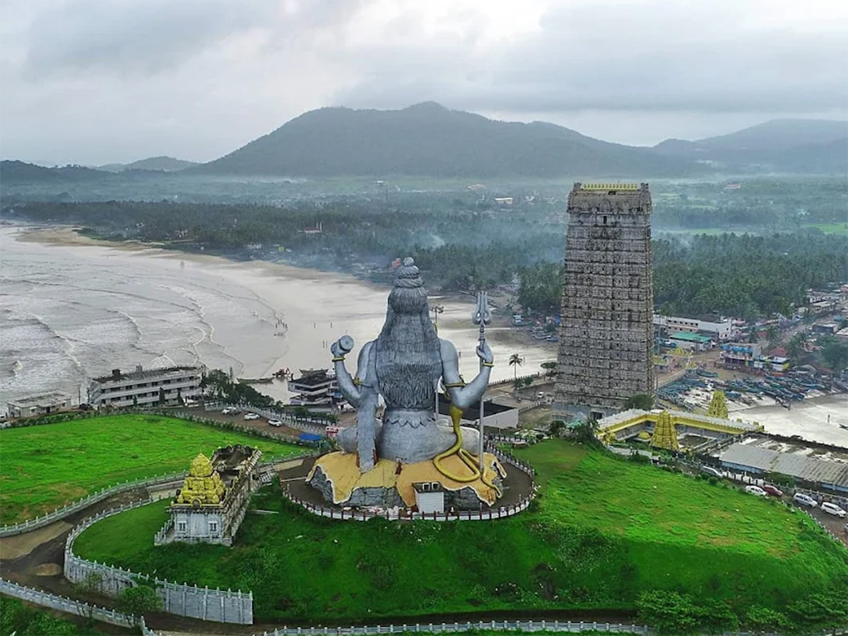 Maha_20Shivaratri_202026_20_20Shri_20Murudeshwara_20Shiva_20Temple_20HD_20Photos__20_2819_29.jpg 19
