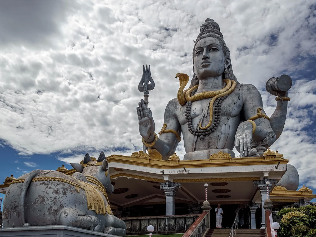 Maha_20Shivaratri_202026_20_20Shri_20Murudeshwara_20Shiva_20Temple_20HD_20Photos__20_286_29.jpg 6